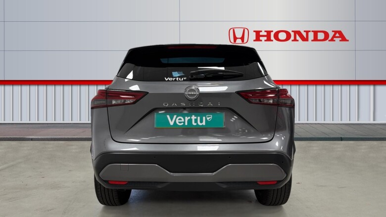 Nissan Qashqai 1.3 DiG-T MH Tekna 5dr Petrol Hatchback